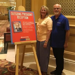 Meet your Posher, Debbie